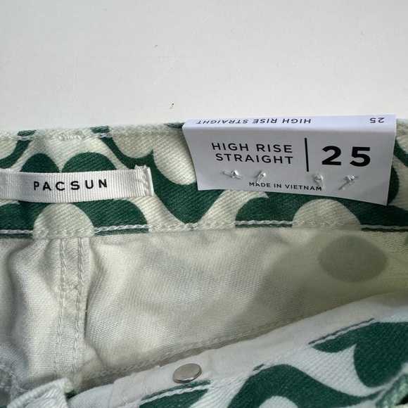 Pacsun NWT Women’s Sz 25 Green White Floral High Rise Straight Denim Jeans Pants - Picture 3 of 6